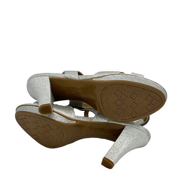Naturalizer Dianna Strappy Heeled Sandal in Silver Glitter Size 10M - Picture 6 of 10